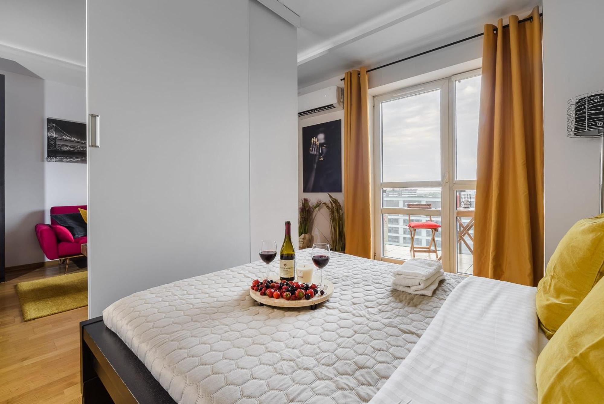 Lumina Apart With Balcony Platinum Tower Varsovia Exterior foto