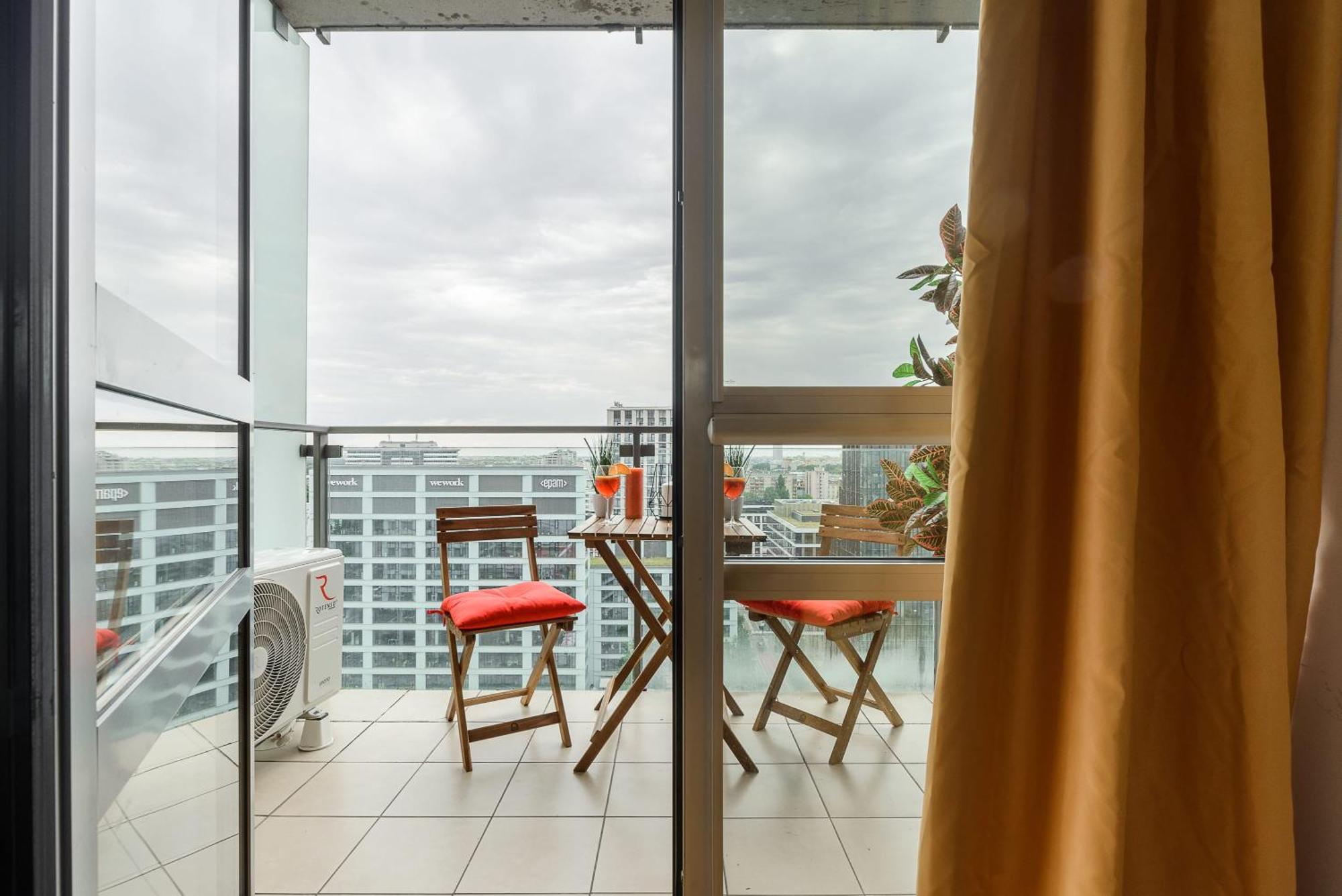 Lumina Apart With Balcony Platinum Tower Varsovia Exterior foto